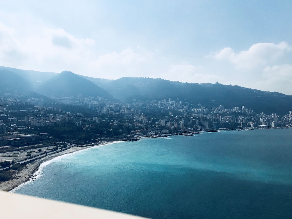 Beach/ocean view