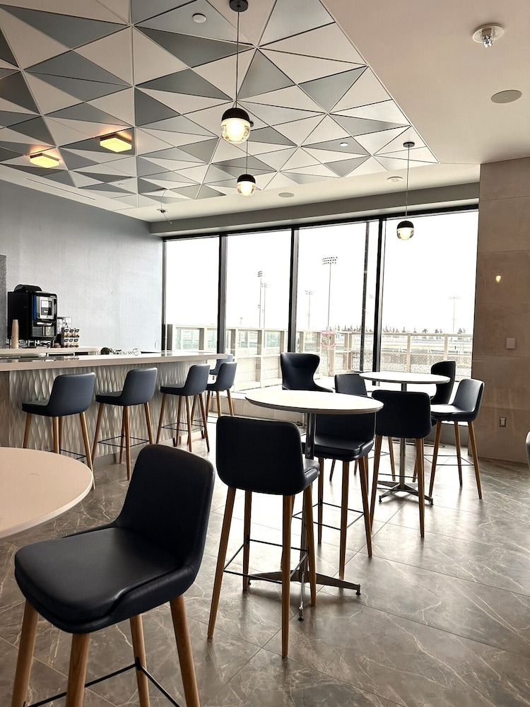 Restaurant-cafeteria