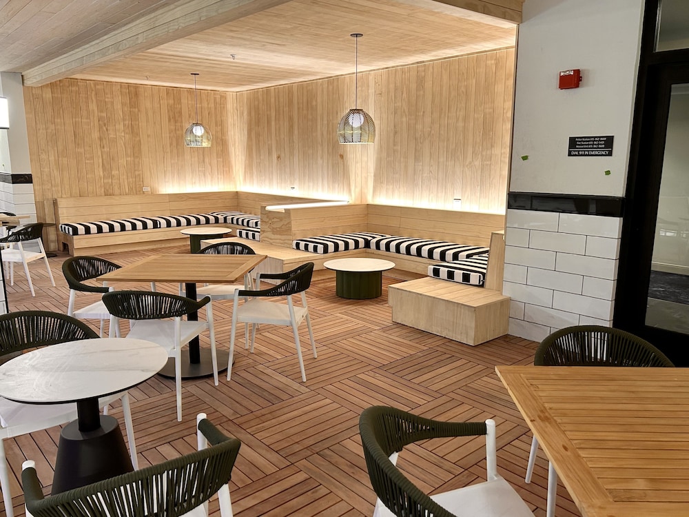 Restaurant-cafeteria