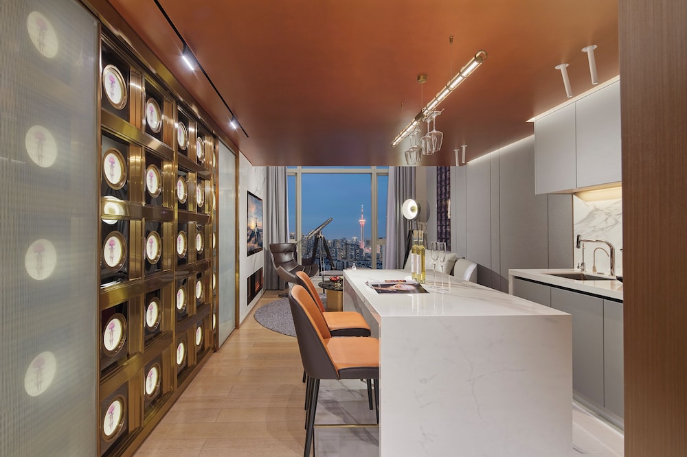 Private kitchenette