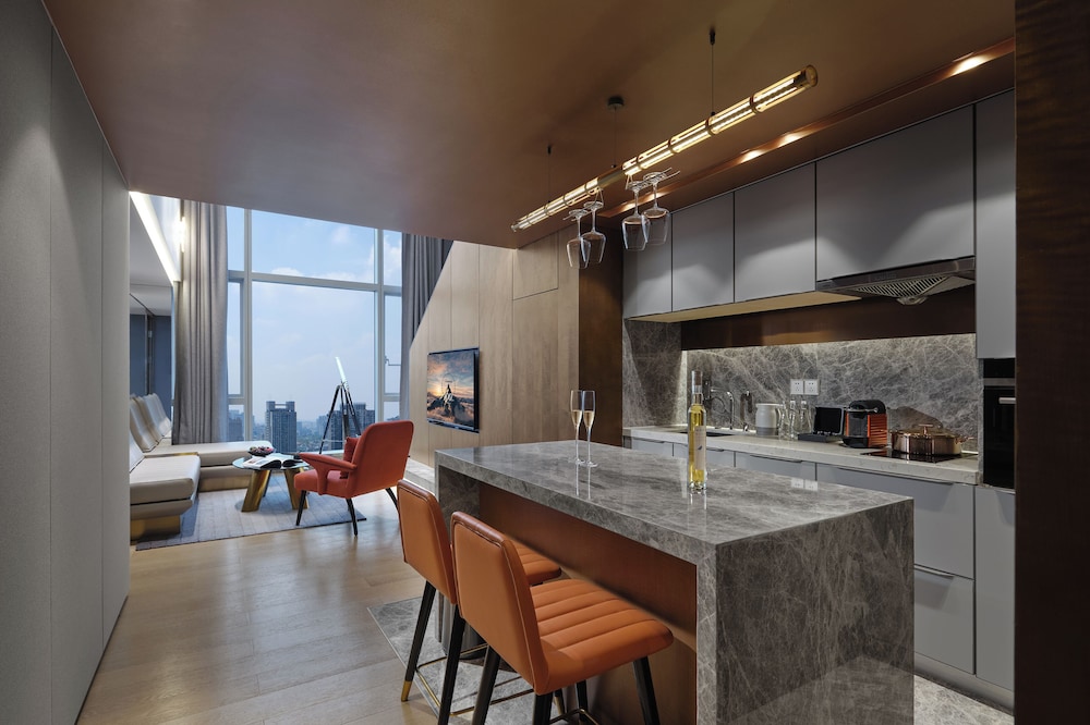 Private kitchenette