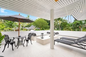 thumbnail: Terrace/patio