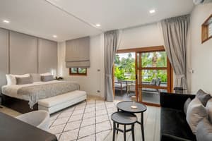 thumbnail: Terrace/patio