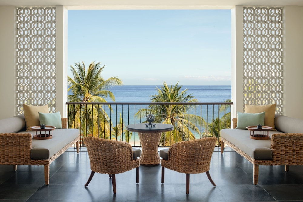 Beach/ocean view
