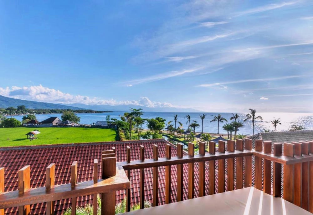Beach/ocean view