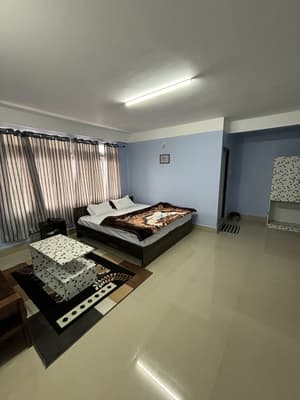 thumbnail: Room