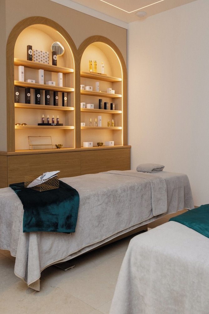 Treatment room