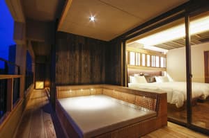 thumbnail: Outdoor spa tub
