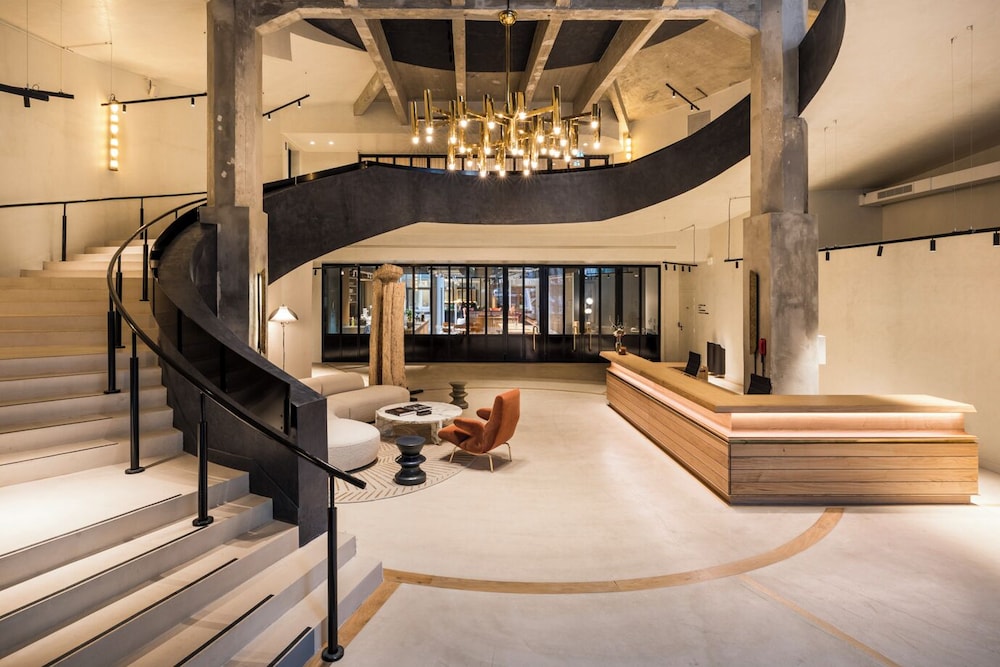 Business center