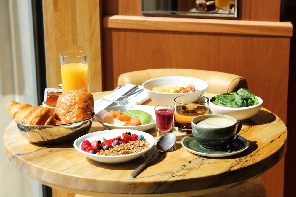 Breakfast meal