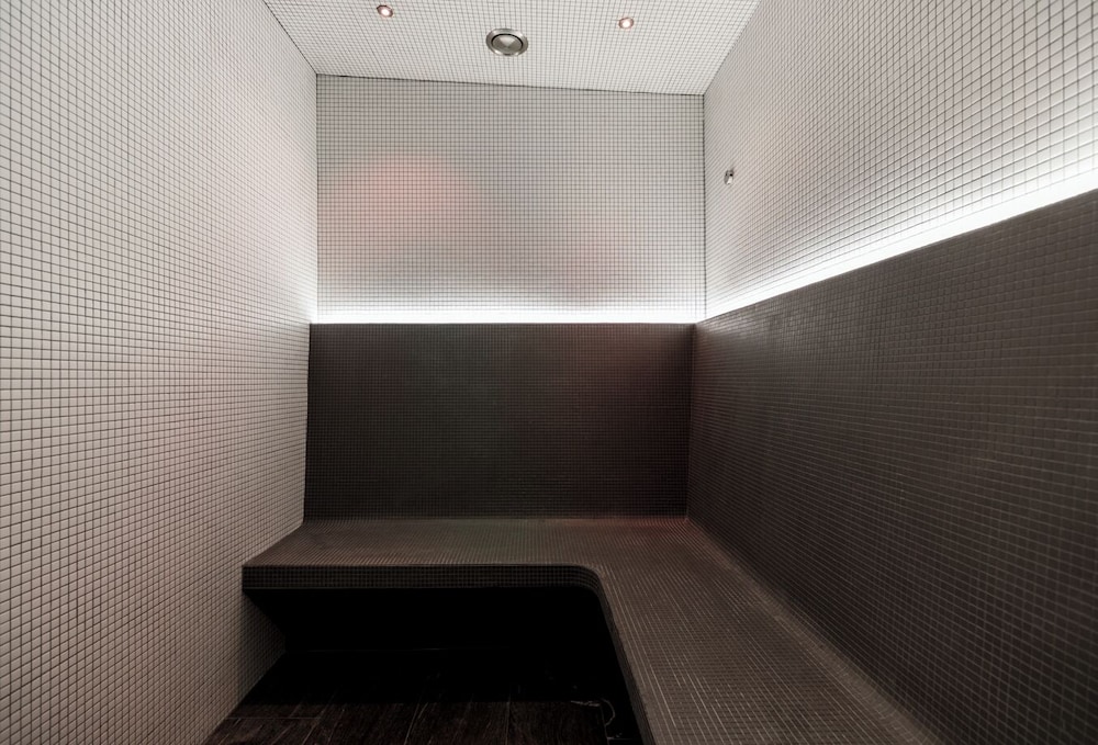 Steam room