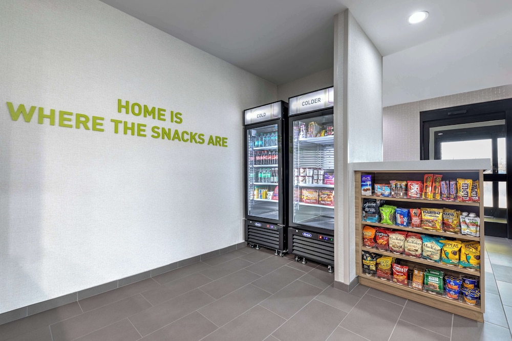 Snack bar
