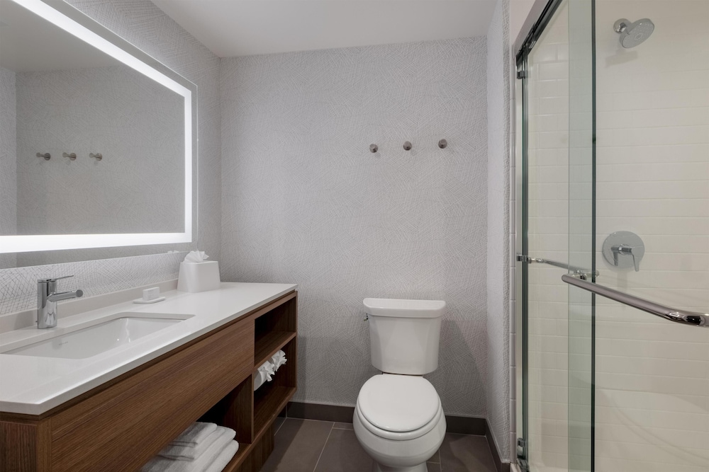 Bathroom shower