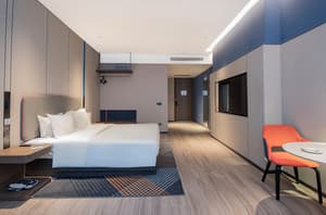 thumbnail: Room