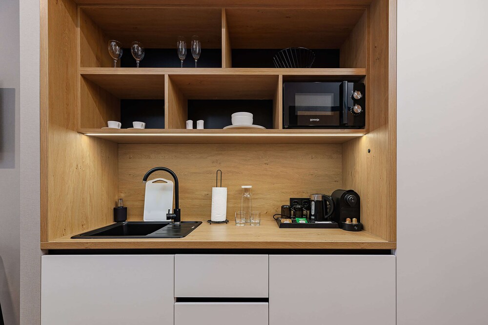Private kitchenette