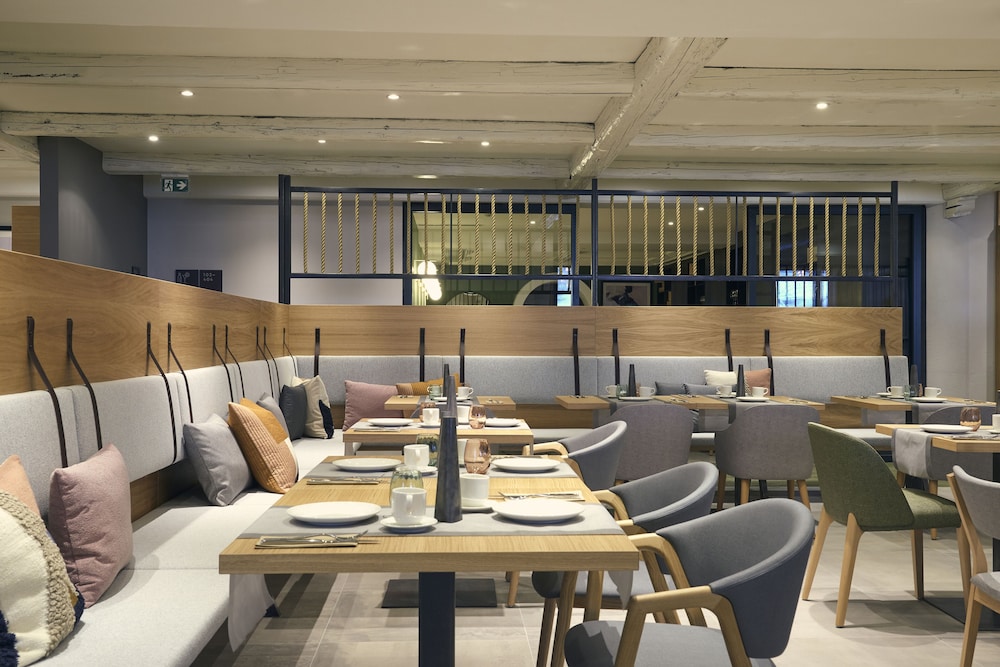 Restaurant-cafeteria