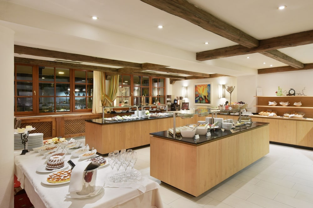 Restaurant-cafeteria