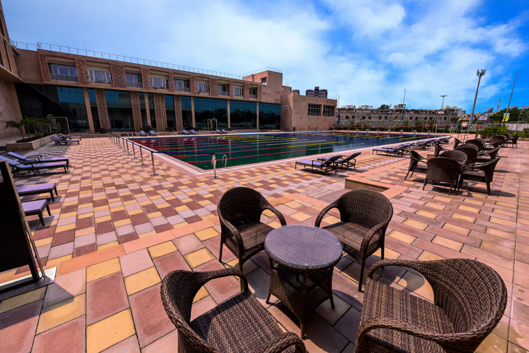 Swimming pool-spa