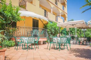 thumbnail: Terrace/patio