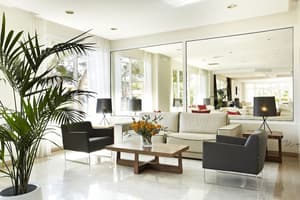 thumbnail: Lobby sitting area