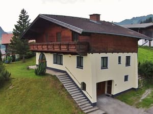 thumbnail: Exterior