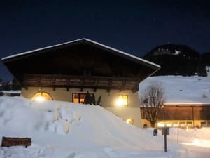thumbnail: Exterior
