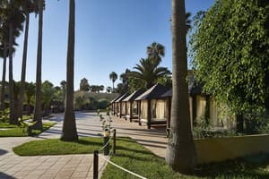 thumbnail: Courtyard