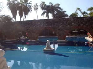 thumbnail: Outdoor pool