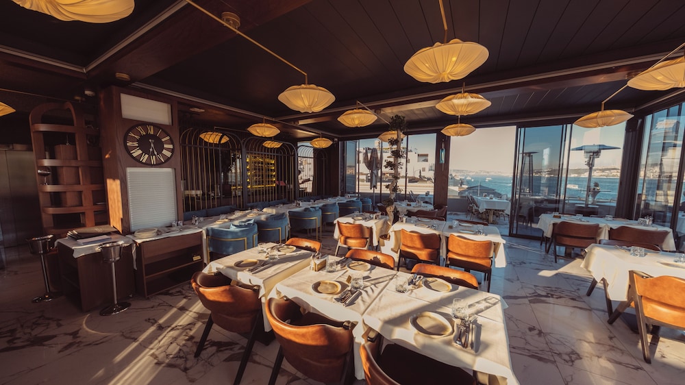 Restaurant-cafeteria