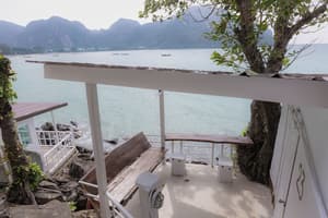 thumbnail: Balcony view