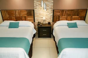 thumbnail: In-room business center