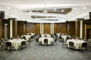 thumbnail: Banquet hall