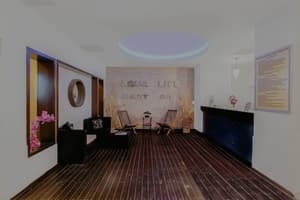 thumbnail: Spa reception