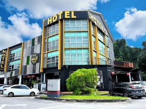 Smile Hotel Seri Kembangan