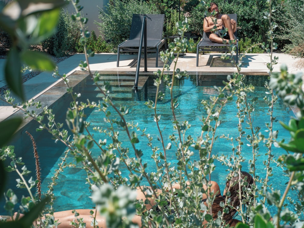 Private pool