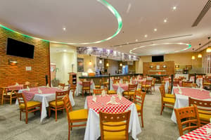 thumbnail: Restaurant