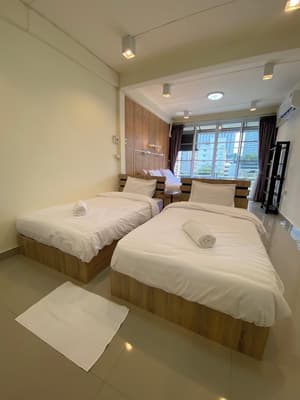 thumbnail: Room