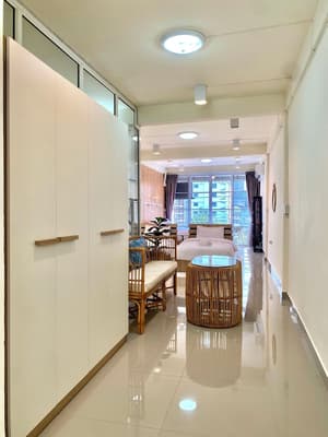 thumbnail: Living area