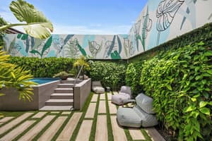 thumbnail: Surroundings