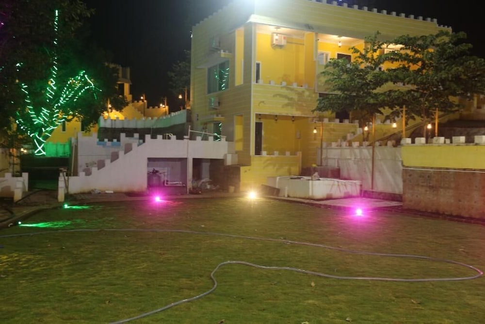 Front of property - evening/night