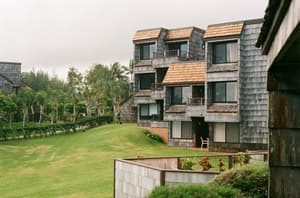 thumbnail: Exterior