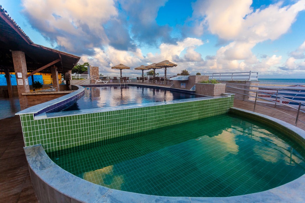 Swimming pool-spa