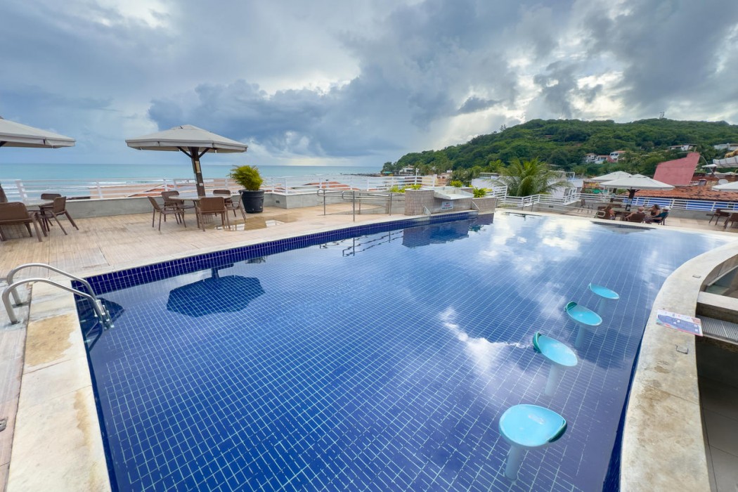 Swimming pool-spa
