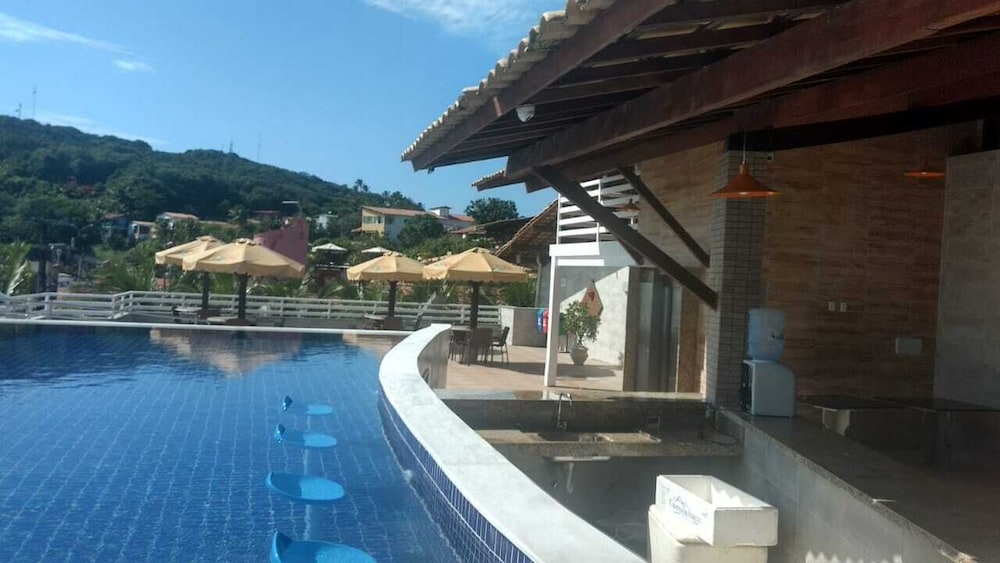 Swimming pool-spa
