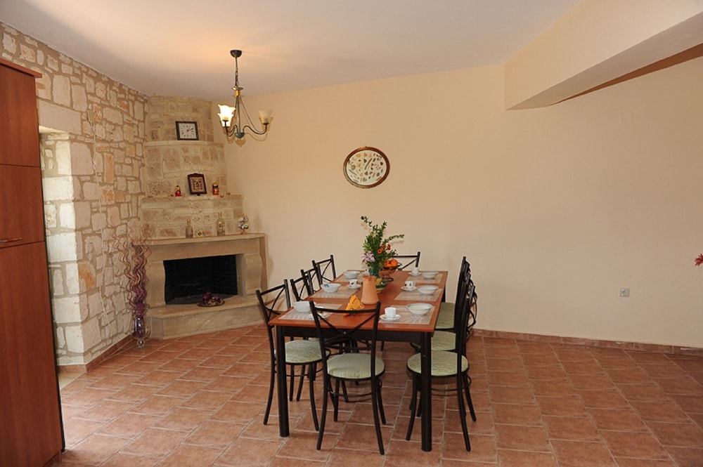 Restaurant-cafeteria