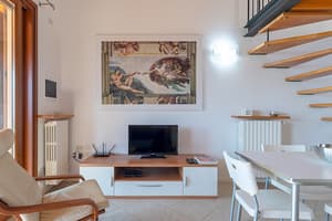 thumbnail: Living area