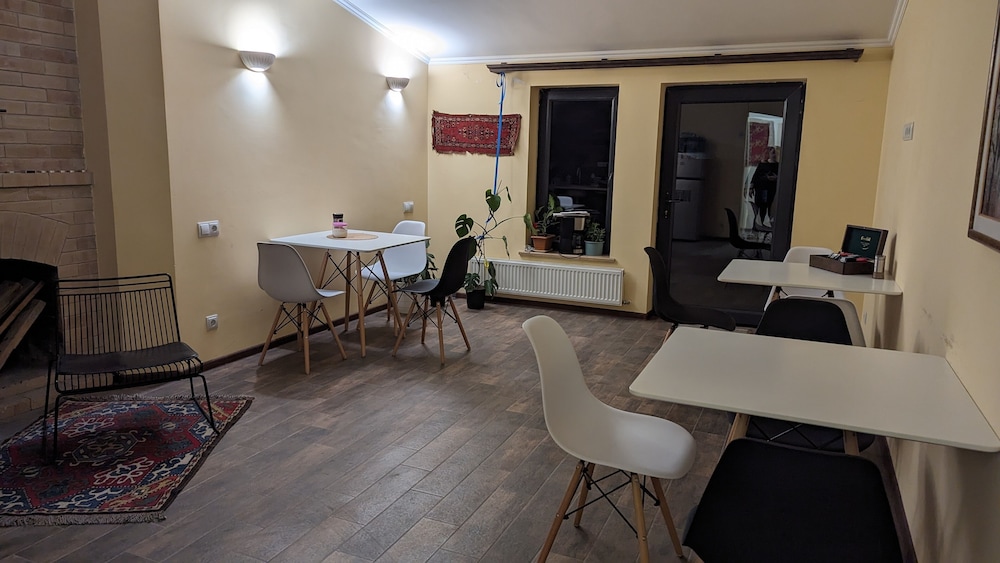 Shared kitchen facilities