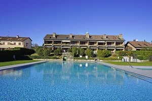 thumbnail: Pool