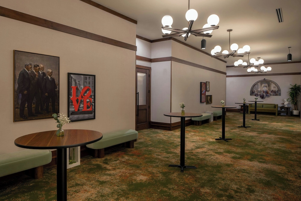 Meeting facility