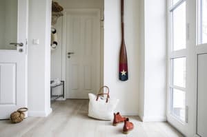 thumbnail: Interior